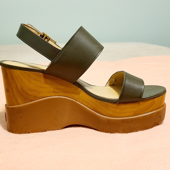 MICHAEL KORS sz 8.5 - Picture 11 of 14